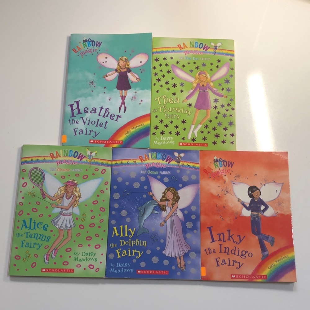 SET of 5 - Rainbow Magic books
